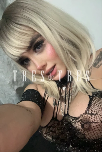 Alejandra Cano, Travesti en Monterrey 8127637273