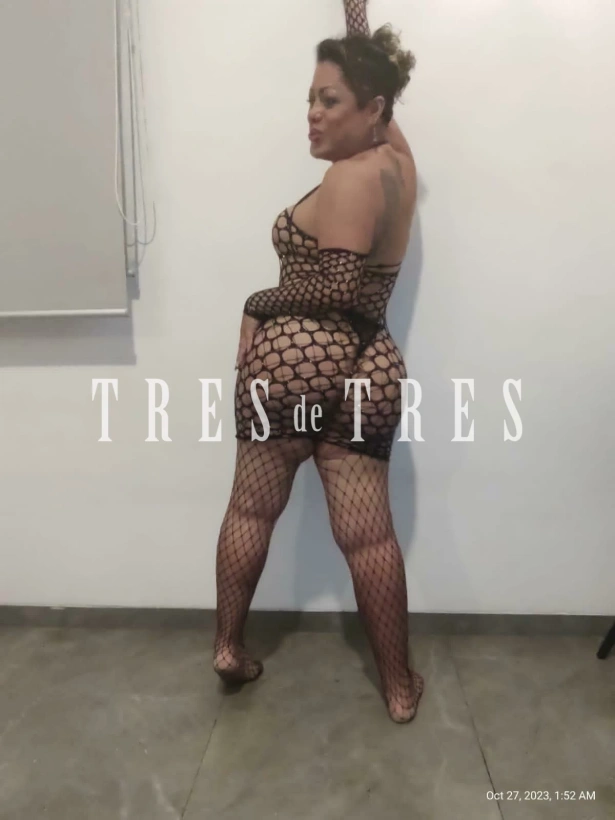 Besos en la boca, Fetichismo, Oral con condón, Lluvia dorada, Beso negro, Sexo anal, Garganta profunda, Oral completo, Sado dominadora, Fantasías y disfraces, Lencería, Cambio de rol, Versatil, Experta en principiantes: travesti em Ciudad de México