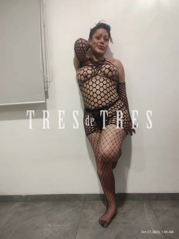 Besos en la boca, Fetichismo, Oral con condón, Lluvia dorada, Beso negro, Sexo anal, Garganta profunda, Oral completo, Sado dominadora, Fantasías y disfraces, Lencería, Cambio de rol, Versatil, Experta en principiantes: travesti em Ciudad de México