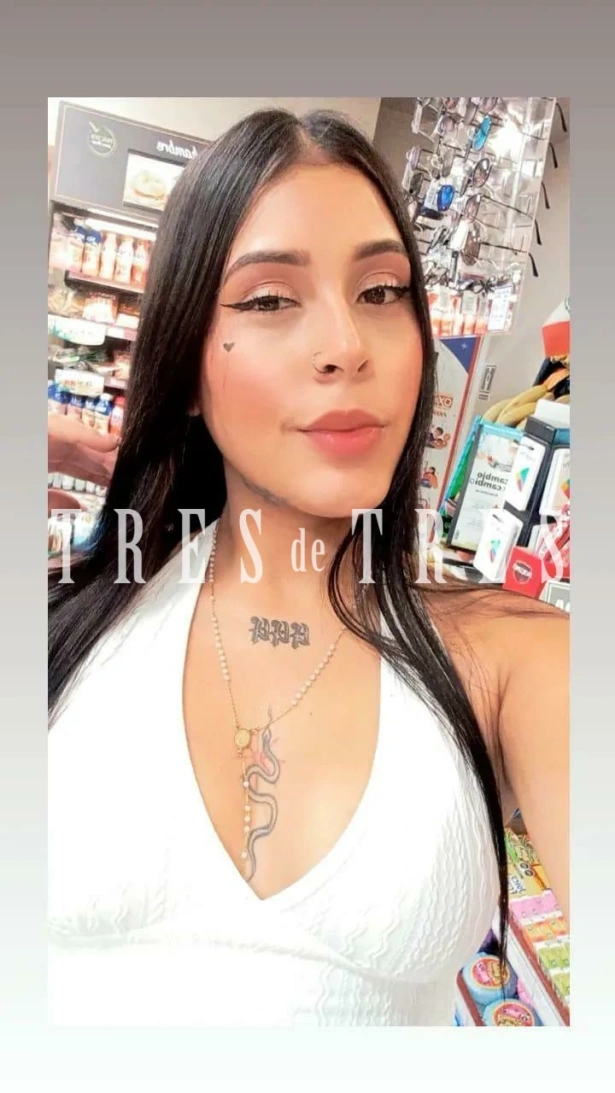 Karina, 9843121605