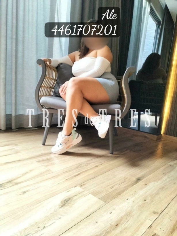 Besos en la boca, Fetichismo, Atención a parejas, Oral con condón, Oral natural, Squirting, Lluvia dorada, Beso negro, Sexo anal, Garganta profunda, Lésbico, Eyaculación cuerpo, Trato de novia, Oral completo, Dúplex, Sado dominadora, Fantasías y disfraces, Tríos, Eyaculación facial, Lencería, Fisting Anal, Atención a discapacitados, Atención a mujeres: escorts em Querétaro