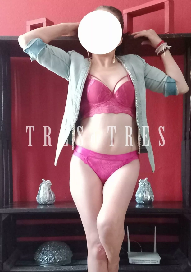 Besos en la boca, Oral natural, Eyaculación cuerpo, Trato de novia, Masaje erótico, Lencería: escorts em Puebla