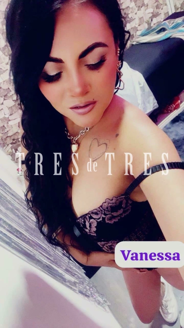 Vanessa duron, 5637356819