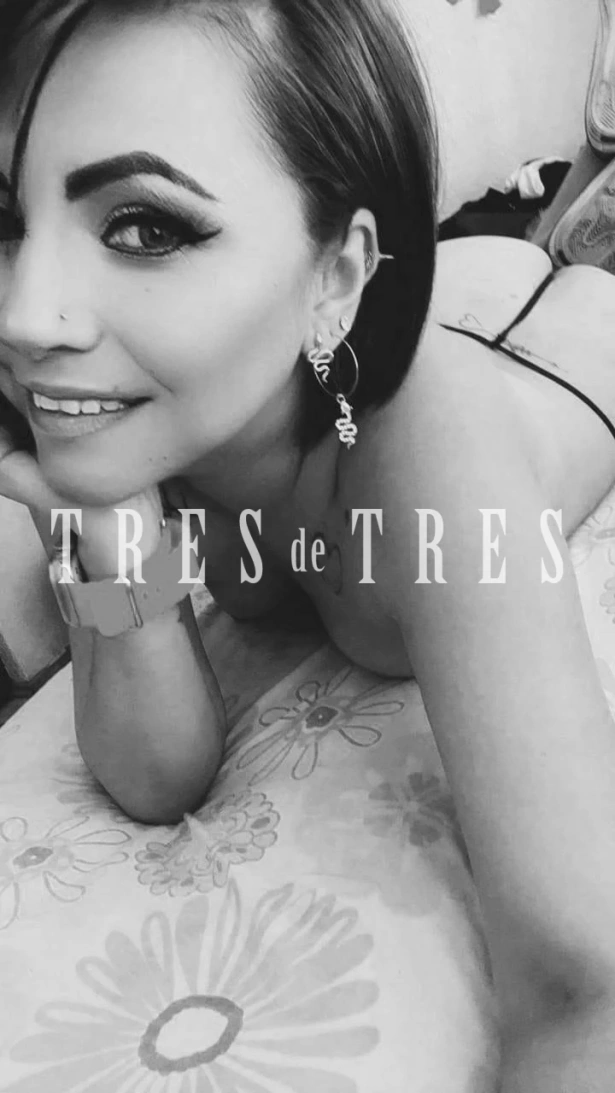 Besos en la boca, Fetichismo, Oral con condón, Oral natural, Squirting, Lluvia dorada, Beso negro, Sexo anal, Garganta profunda, Eyaculación cuerpo, Trato de novia, Oral completo, Masaje erótico, Sexcam: escorts em Ciudad de México