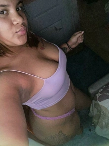 Agenda tu cita con Andreita bella, una escort VIP con perfil activo