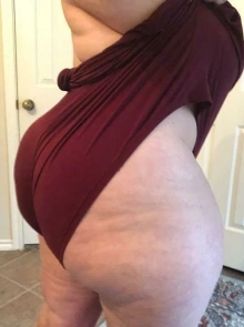 Agenda tu cita con Complaciente, una escort VIP con perfil activo