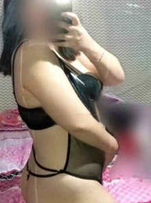 Experiencia de lujo con Esmeralda, de las mejores putas en Coyoacán hoy