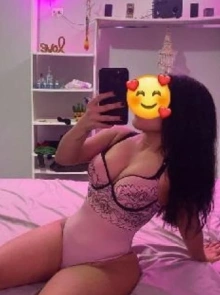 Agenda tu cita con Vecky, escort con perfil activo