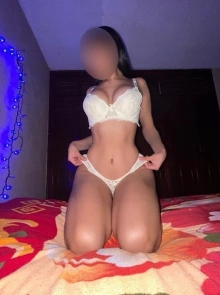Vane es escort de lujo con atención exclusiva