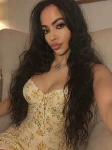 Adriana, una escort en Querétaro confiable y discreta