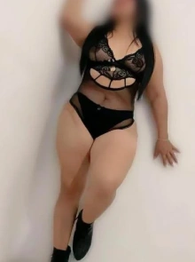 Descubre a Perla brillante, una de las escorts coroa mejor valoradas