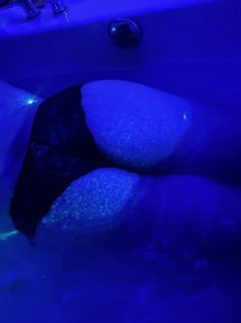 Descubre a Sam, una de las escorts grandes-mamas mejor valoradas
