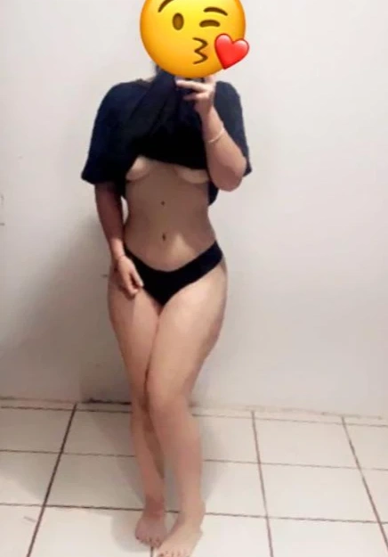 Descubre a Dania, escort en Guadalajara de alto nivel