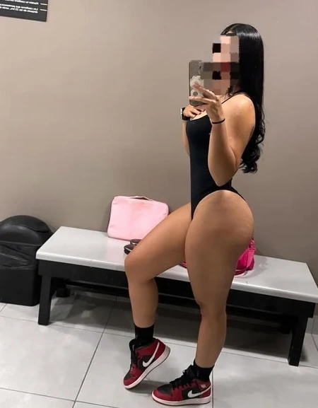 Alejandra, Escort en Guadalajara 3325959434